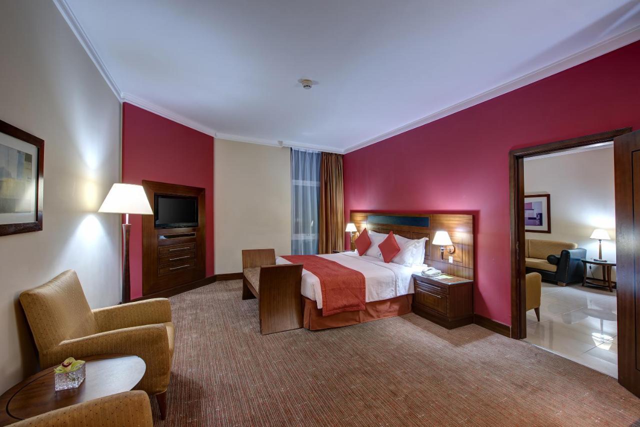 เจ5 ไรมัล โฮเต็ล อพาร์ตเมนต์ Aparthotel ดูไบ ภายนอก รูปภาพ