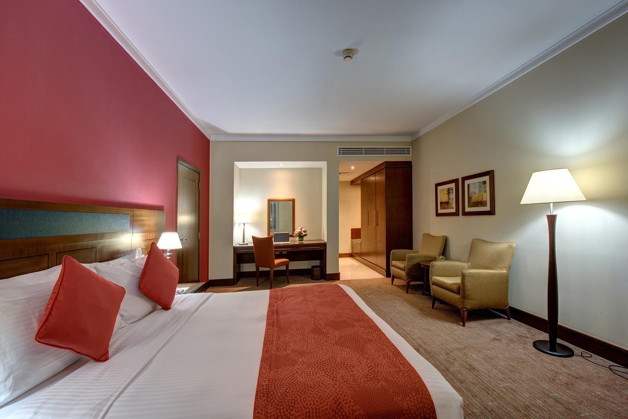 เจ5 ไรมัล โฮเต็ล อพาร์ตเมนต์ Aparthotel ดูไบ ภายนอก รูปภาพ
